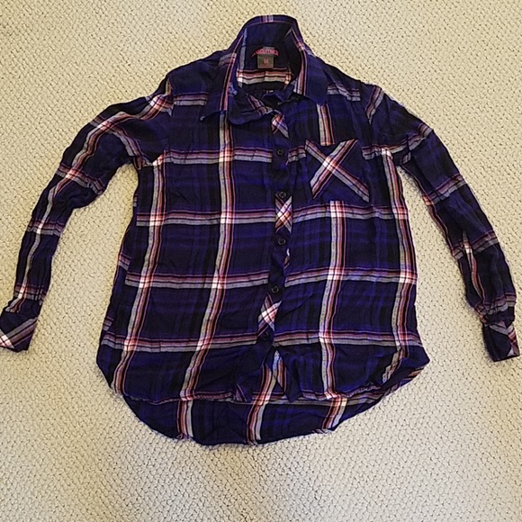 Rock & Roll Cowgirl Tops - Rock & Roll Cowgirl Flannel Button Up Shirt